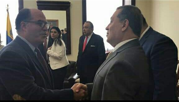 Julio Borges se reunió con el presidente del Senado colombiano este #8Ago