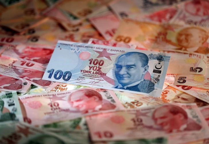 Bolsas asiáticas y euro caen lastrados por crisis de la lira turca