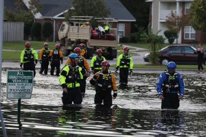Florence deja al menos 31 muertos y graves inundaciones en sureste de EEUU (Fotos)
