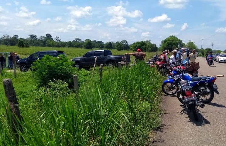 Invasores acompañados de funcionarios de Inti y Faes toman finca en Táchira “por orden presidencial” (Fotos)