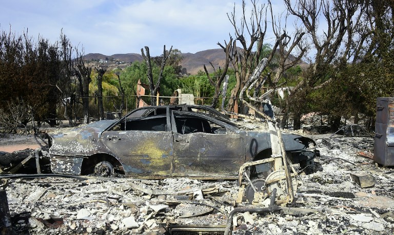 Incendios de California siguen creciendo en plena búsqueda de desaparecidos