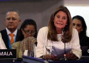 Vicepresidenta colombiana: Todos somos responsables de la dictadura venezolana