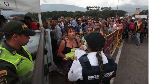 Vence el plazo para que migrantes venezolanos tramiten el PEP en Colombia