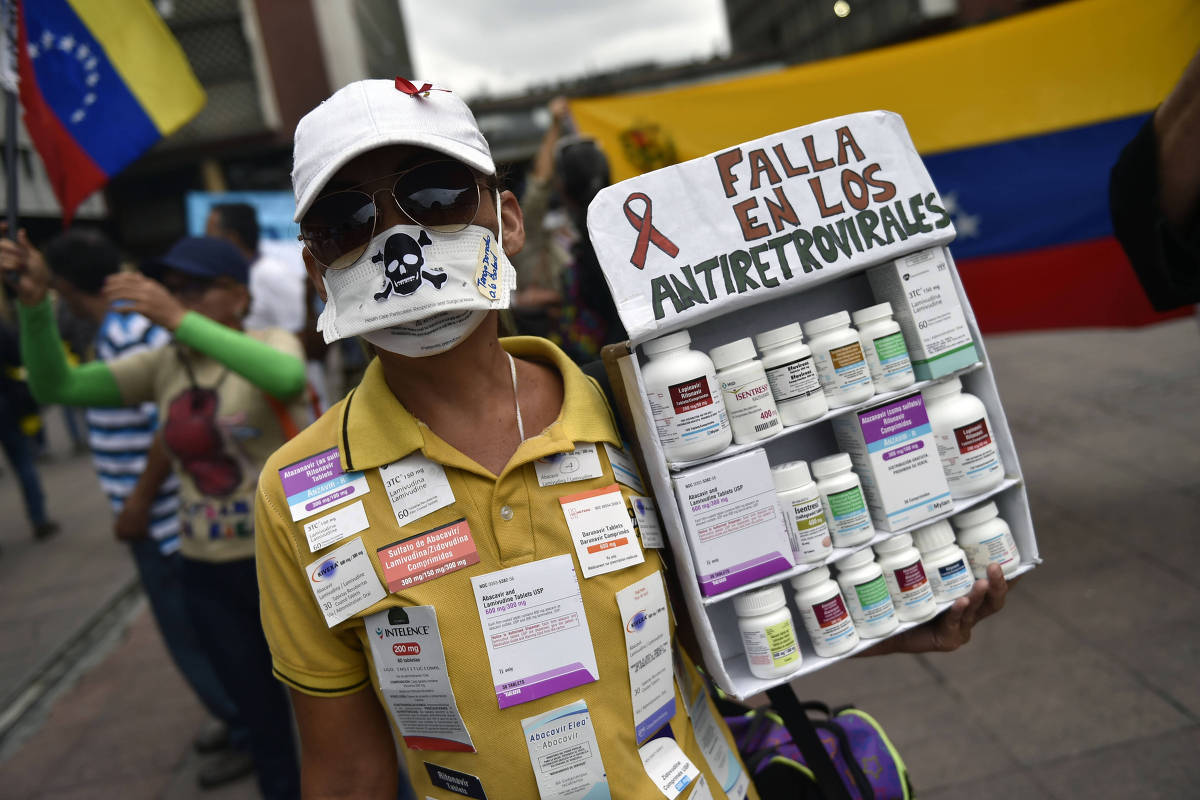 Nueve personas mueren al día en Caracas por falta de tratamiento contra el VIH