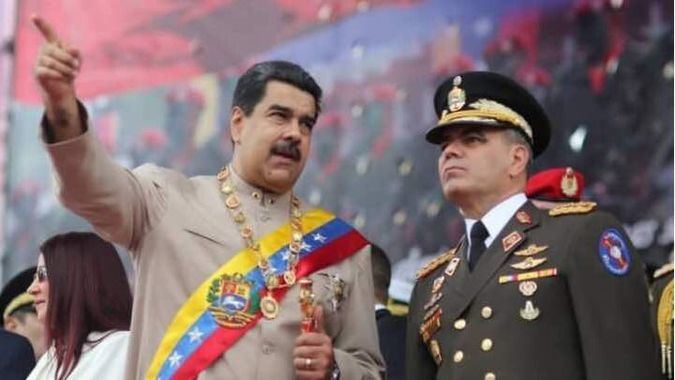 El juego del general que sostiene a Maduro y también es ficha del poder ruso