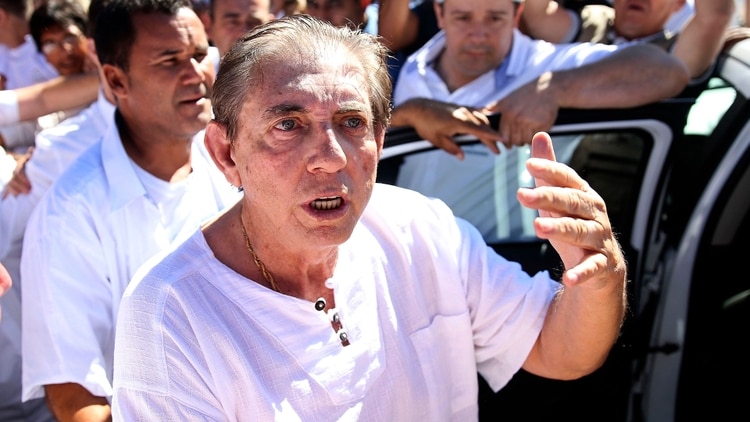 El curandero brasileño João de Deus pasará el resto de su vida en prisión por violar a cuatro mujeres