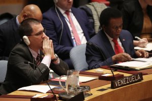 Arreaza pide en la ONU diálogo entre Trump y Maduro