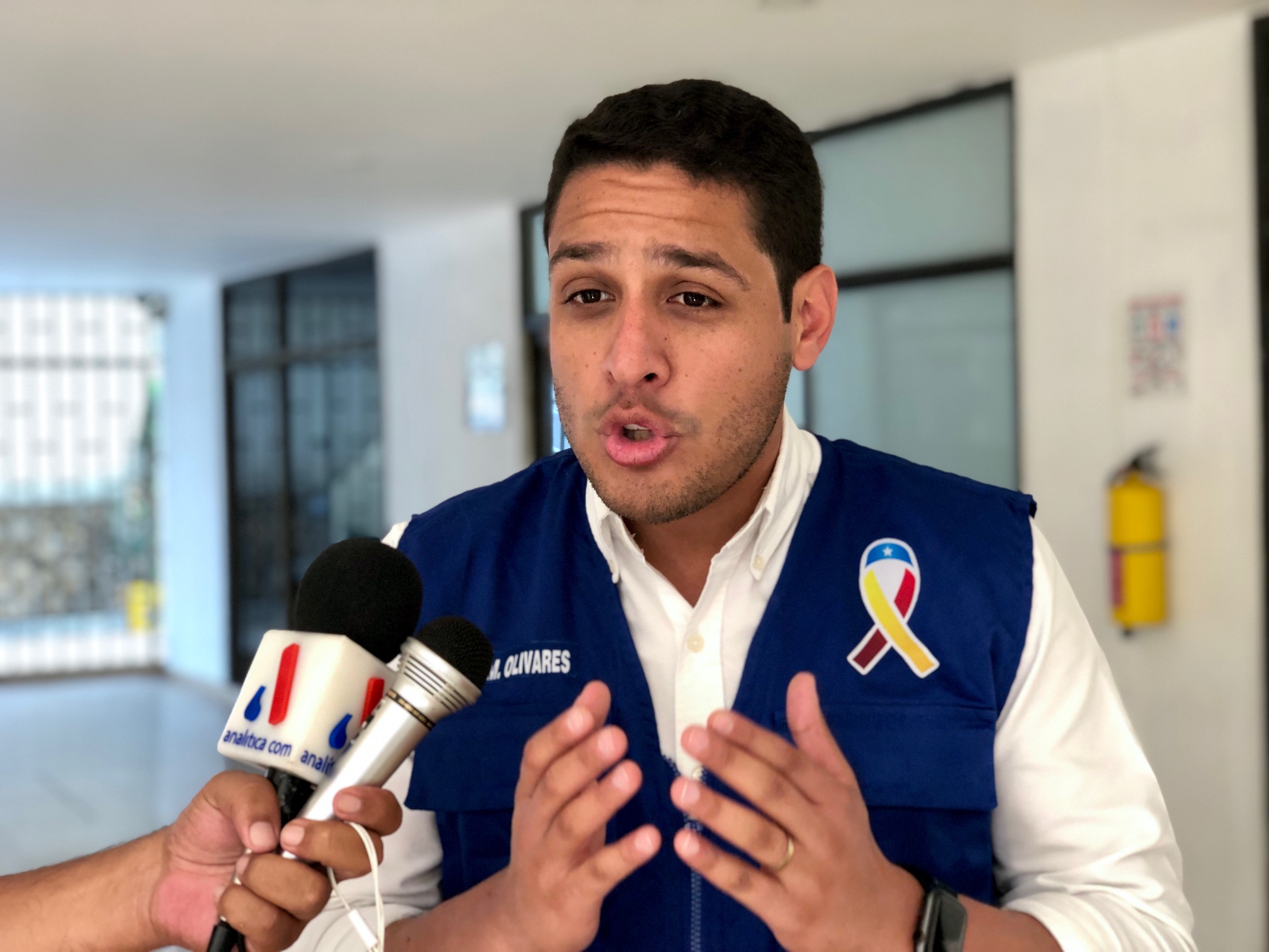 José Manuel Olivares: Vamos a reconocer el esfuerzo del personal médico venezolano