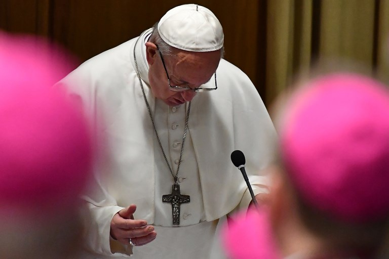 Víctimas de pederastia describen el horror padecido en cumbre del Vaticano