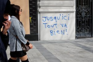 Francia prohibirá manifestaciones en algunos barrios si se detecta vandalismo