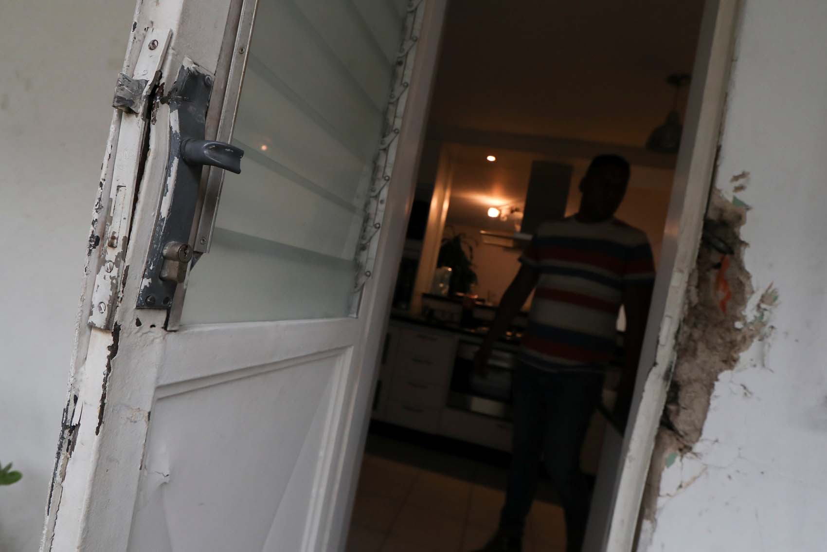 Las FOTOS que dan la vuelta al mundo: Los destrozos causados por el Sebin en la casa de Roberto Marrero