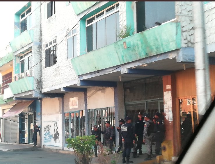 PNB custodia sede de Corpoelec en San Carlos, Cojedes, por protesta  contra apagones #6Abr (FOTOS)