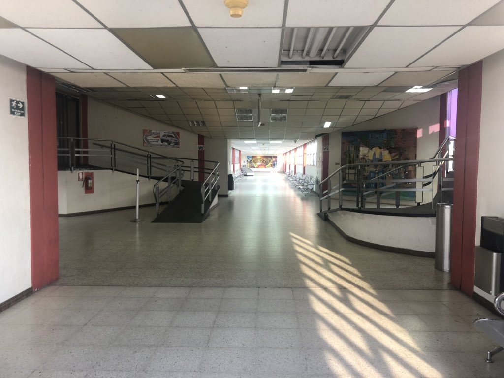 Escombros de Maduro: El aeropuerto de Maracaibo, severamente deteriorado (FOTOS)