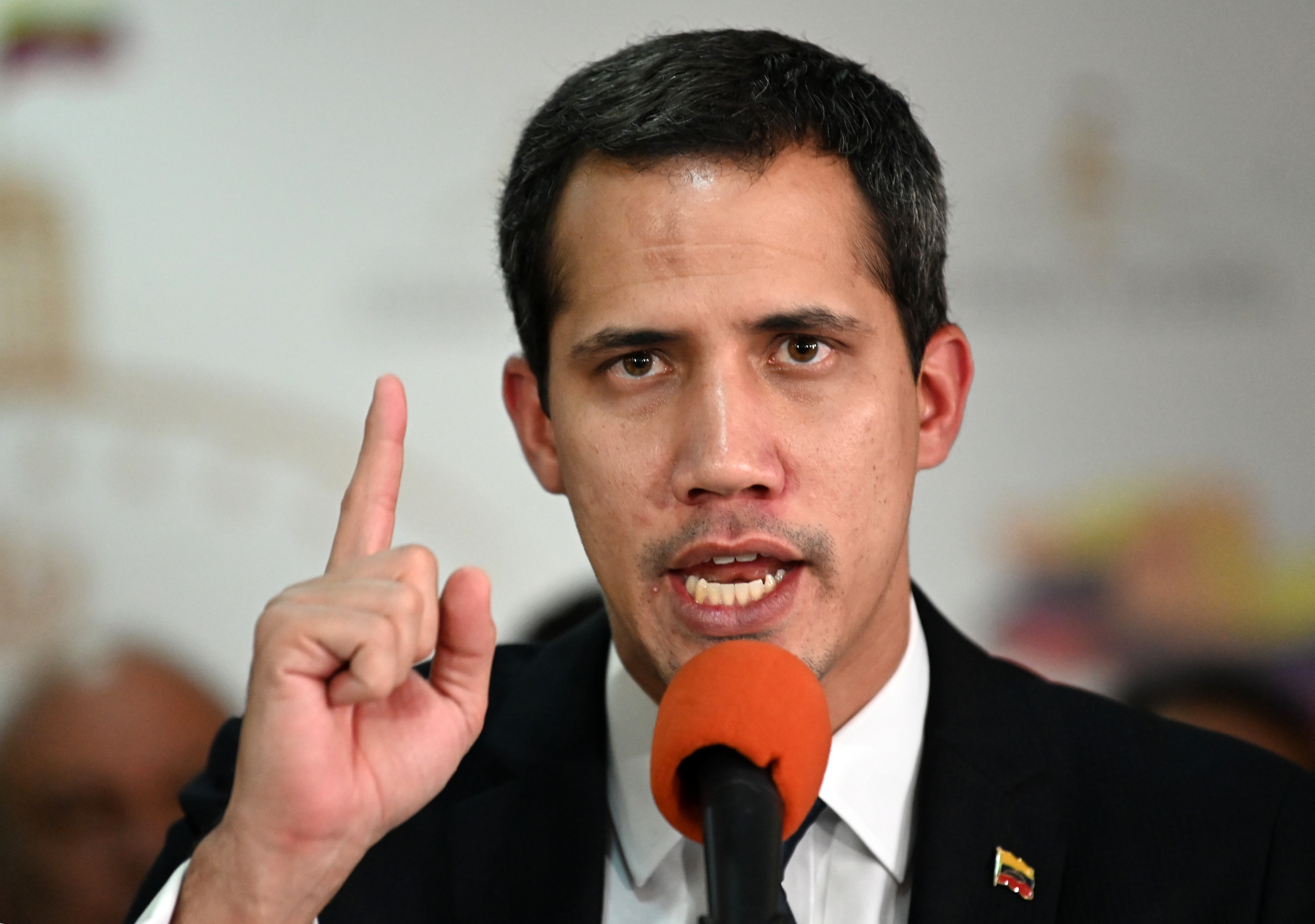 Guaidó sobre persecución a la AN: Nuestra opción es levantarnos y seguir, el régimen esta desesperado