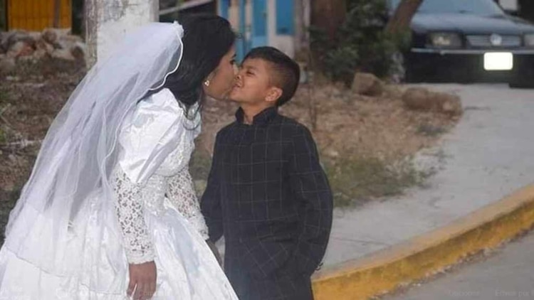 La verdadera historia del niño que se casó con una mujer en Acapulco (Video)