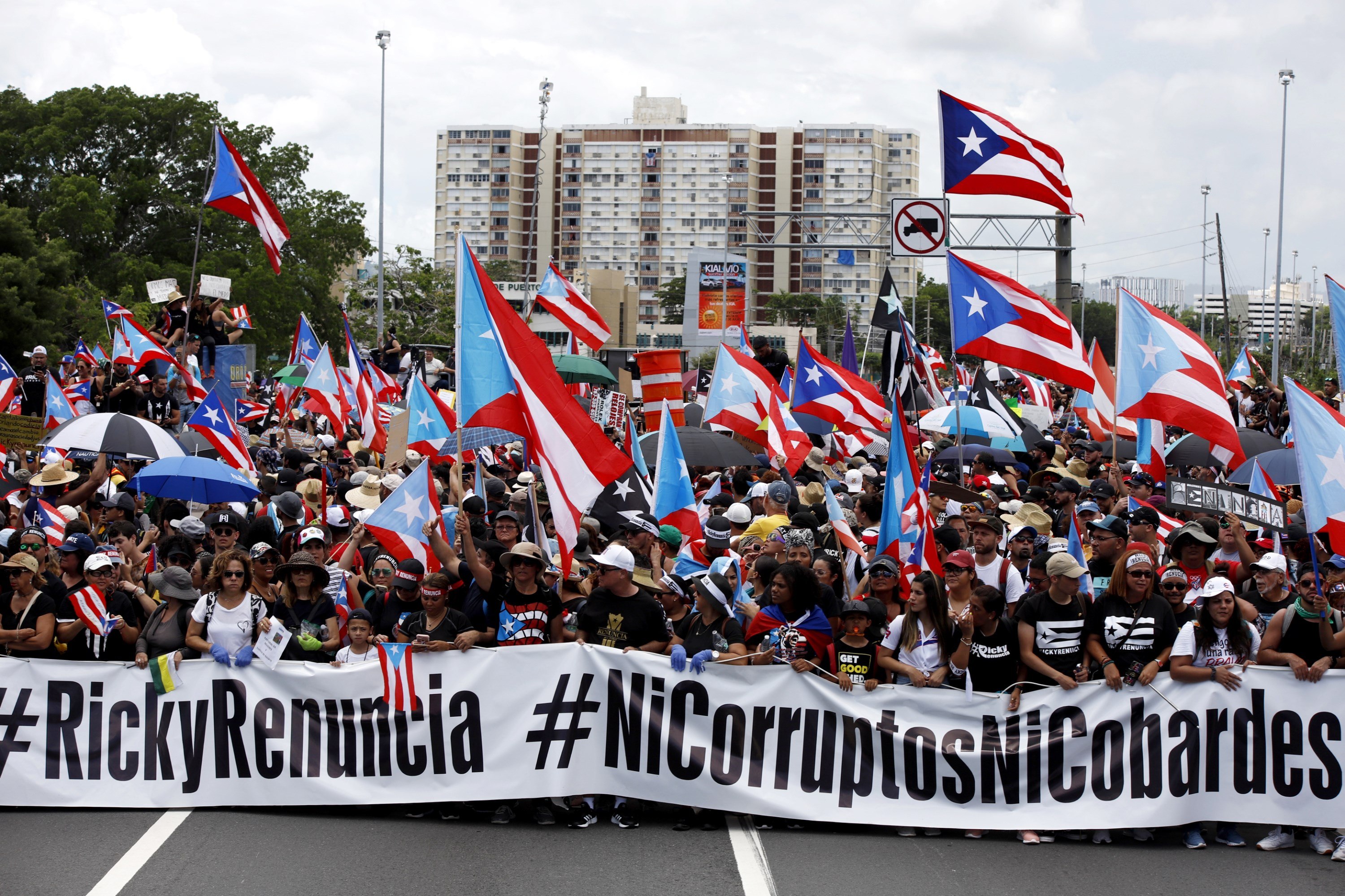 Gobernador de Puerto Rico involucrado en escándalo de chat renunciaría este #24Jul