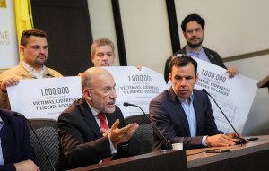 Senador Roy Barreras tacha de traidores a Márquez, Santrich y su grupo armado