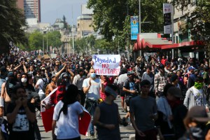 Chile enfrenta los estragos dejados por un convulsionado fin de semana (Fotos y videos)