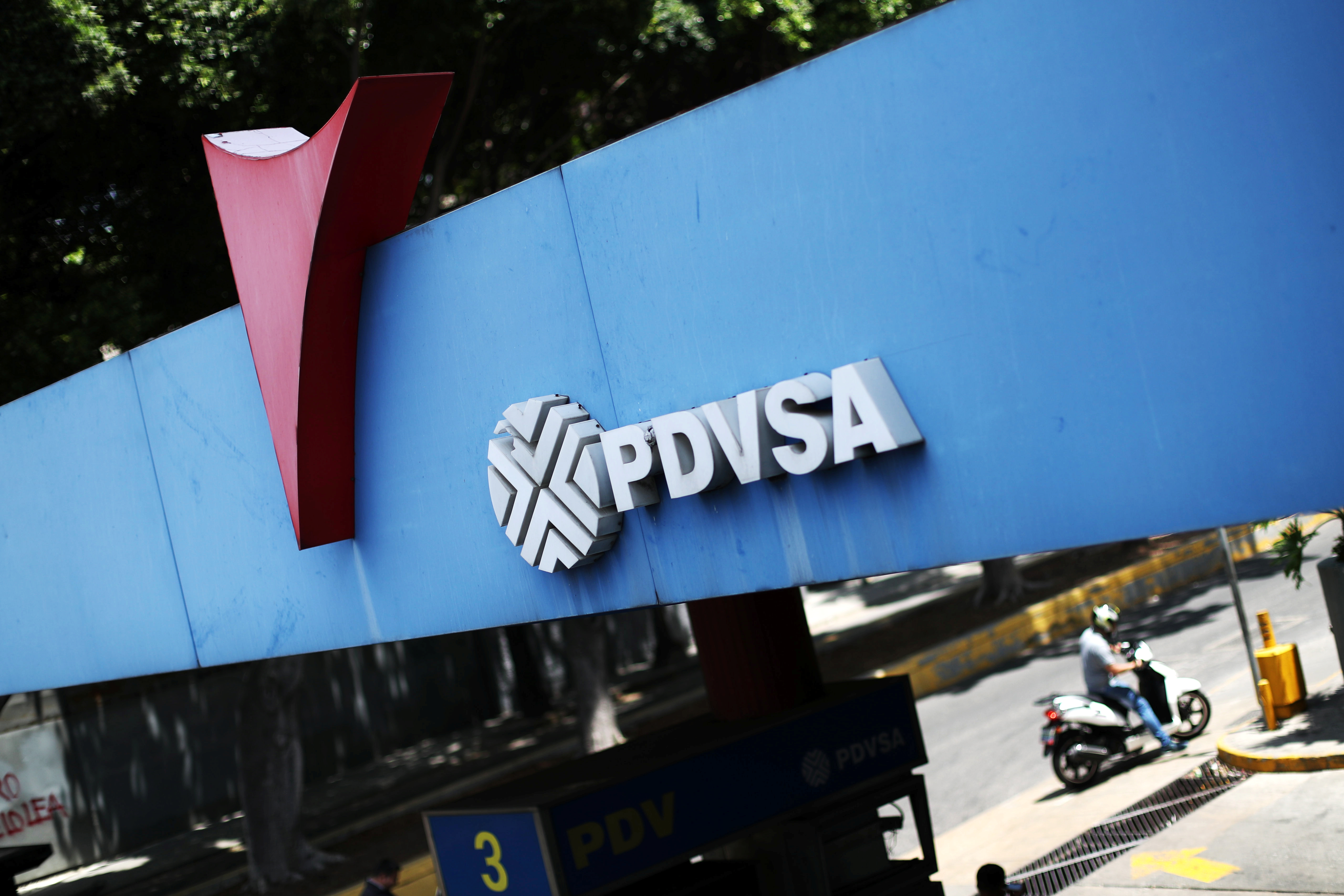 Acreedores de Venezuela piden a EEUU revisar medida que congela acciones de bonistas Pdvsa 2020
