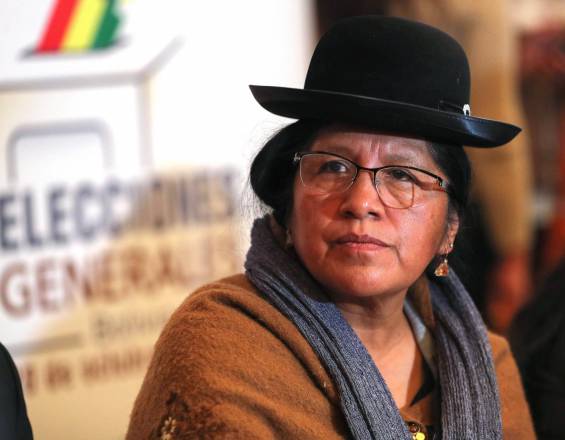 La grotesca maniobra que pretendía hacer la presidenta del Tribunal Supremo Electoral de Bolivia para evitar su detención