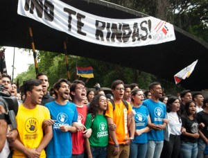 Estudiantes protestaron este #21N contra el régimen de Maduro (Fotos)