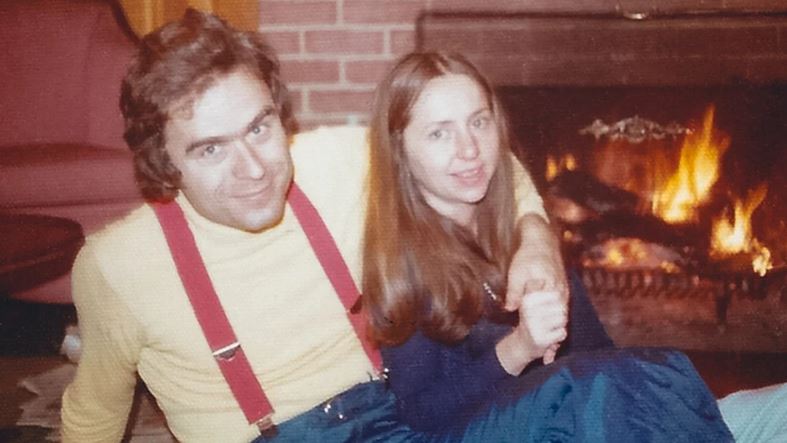 Así fue como Ted Bundy ayudó a atrapar a un brutal asesino serial desde prisión