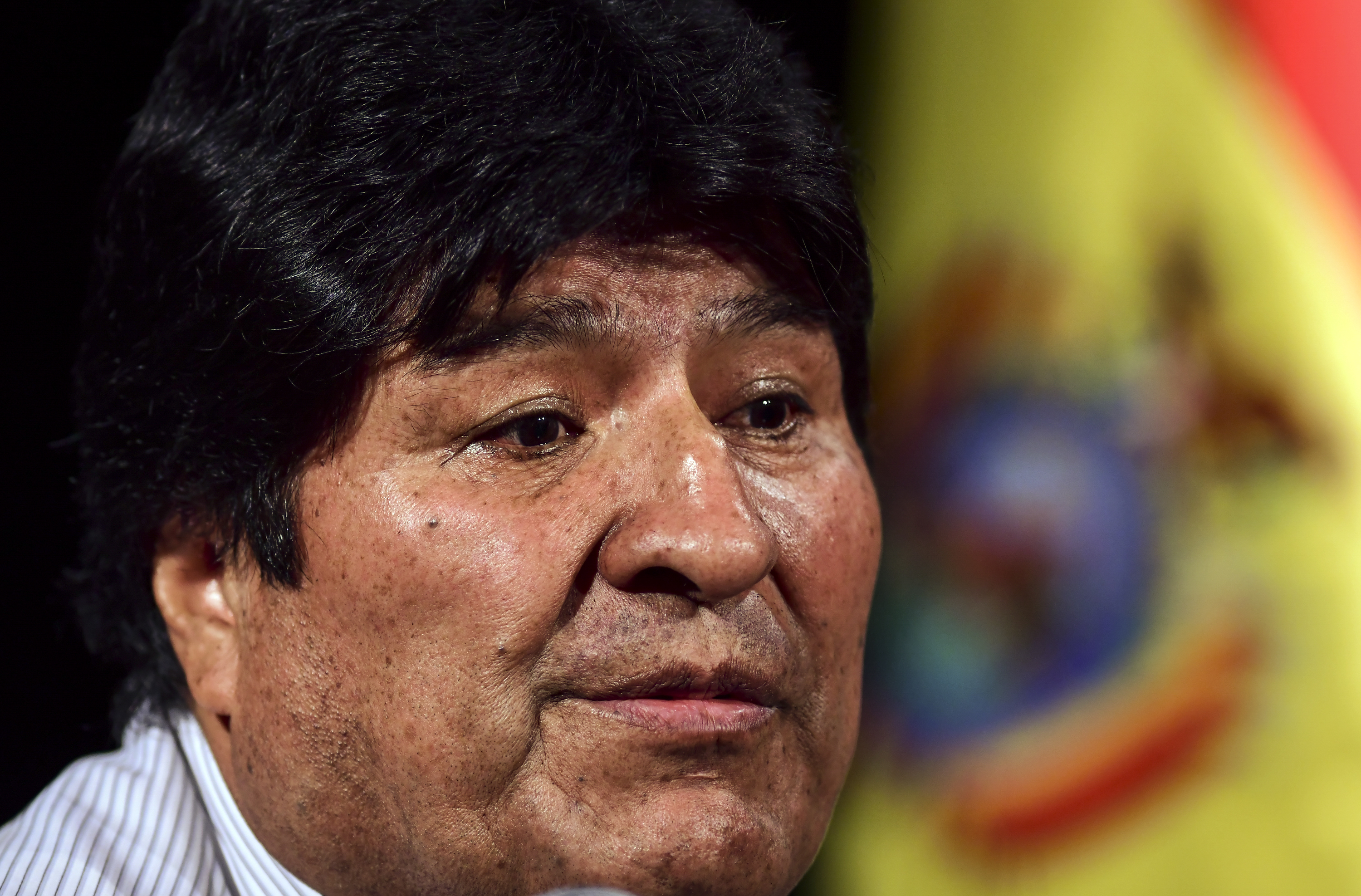 Gobierno boliviano acusa a Evo Morales de usurpar funciones por inaugurar obra desde Argentina