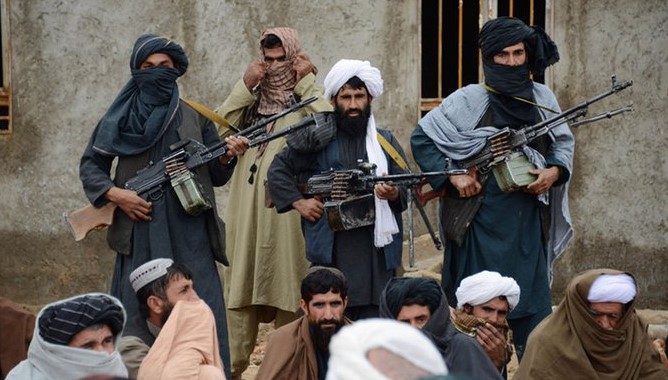 Talibanes reivindican la muerte de un soldado estadounidense en Afganistán