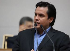 Paparoni: Presentaremos las pruebas de los vínculos del terrorismo con el régimen de Maduro