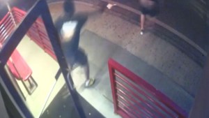 Video muestra tiroteo en popular restaurante de North Miami