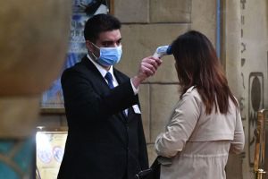 Sólo 7 aeropuertos de EEUU recibirán vuelos de China por crisis de coronavirus