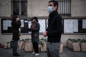 Más de cuatro mil multas en Francia por incumplir cuarentena de coronavirus