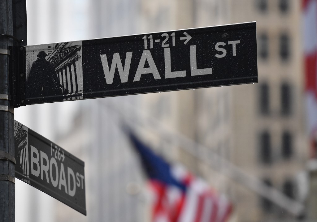 Wall Street cierra en rojo tras jornada irregular