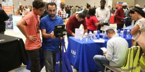 Feria de empleo en Orlando tiene como objetivo profesionales hispanos