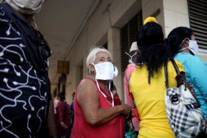 Ascienden a 49 las muertes por coronavirus en Cuba