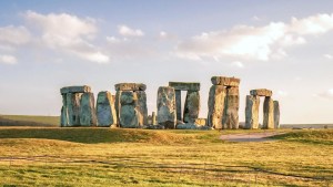 “¡Como un Lego!”: Una foto inusual de las piedras de Stonehenge revela cómo se ensamblaron