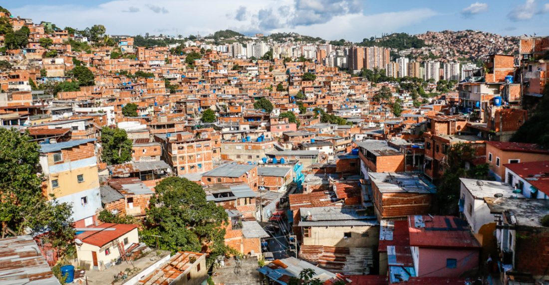 Lluvia de balas en el barrio José Félix Ribas de Petare dejó un antisocial abatido