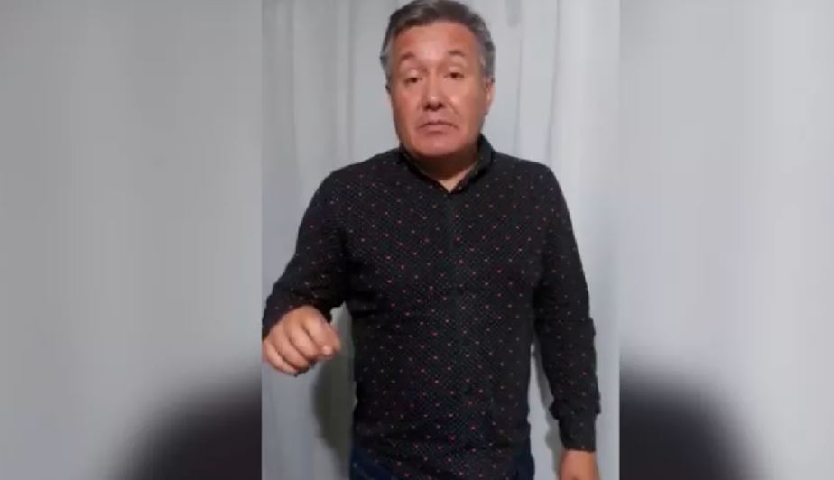 WTF?! Pastor le mandó un video a su vecina “por error” donde cometía actos pecaminosos