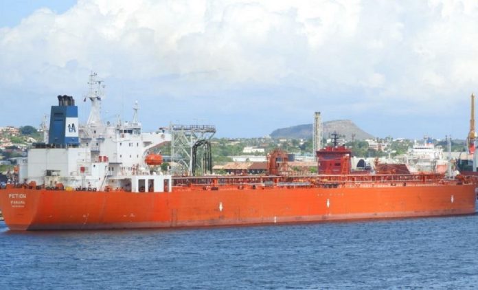 Desapareció un tripulante del tanquero cubano Petión mientras se dirigía a Venezuela