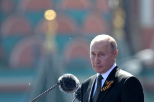 Putin ejecutó su desfile nacionalista en plena pandemia con miras en un objetivo oculto