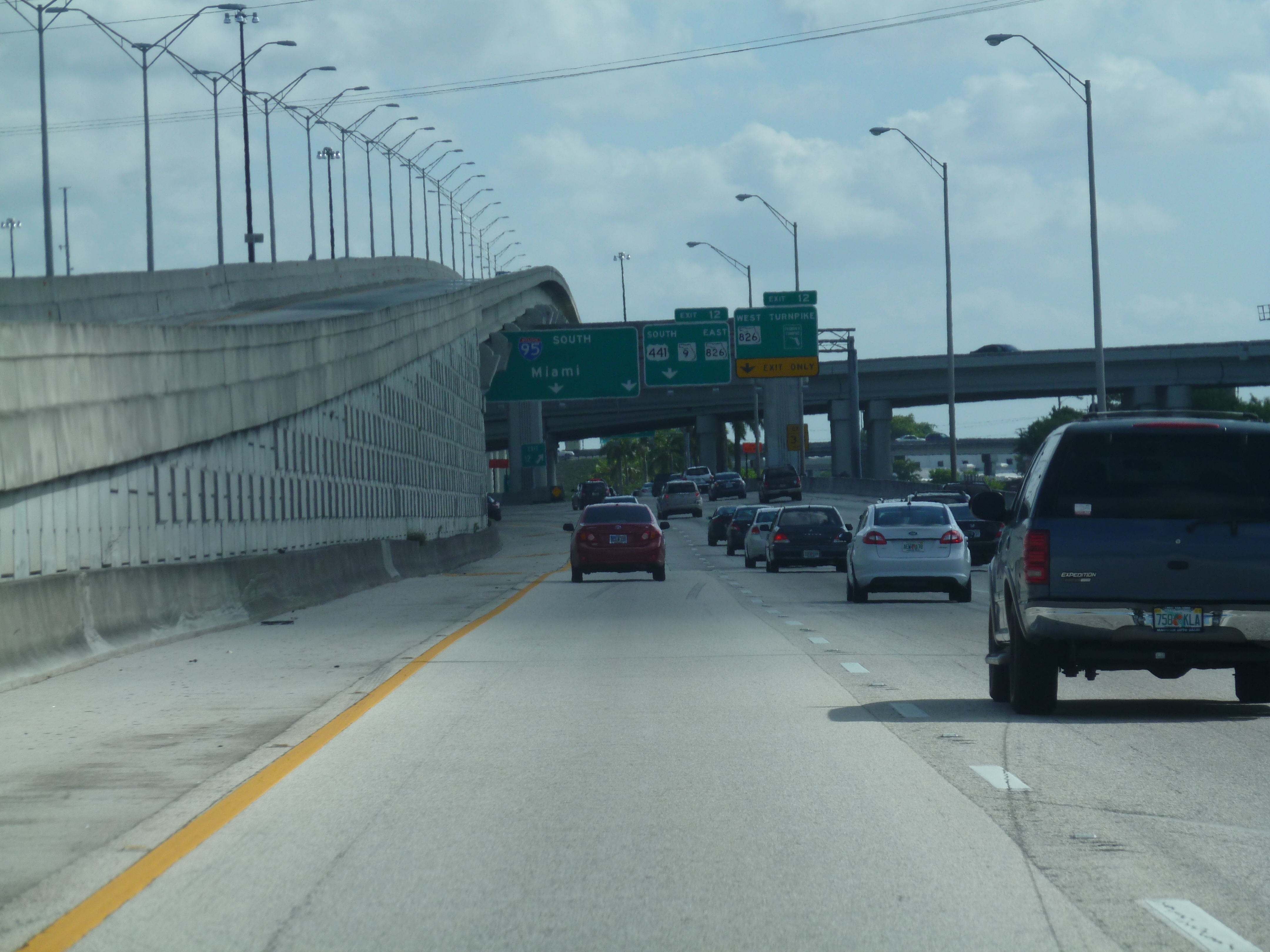 Muere un hombre atropellado en Golden Glades