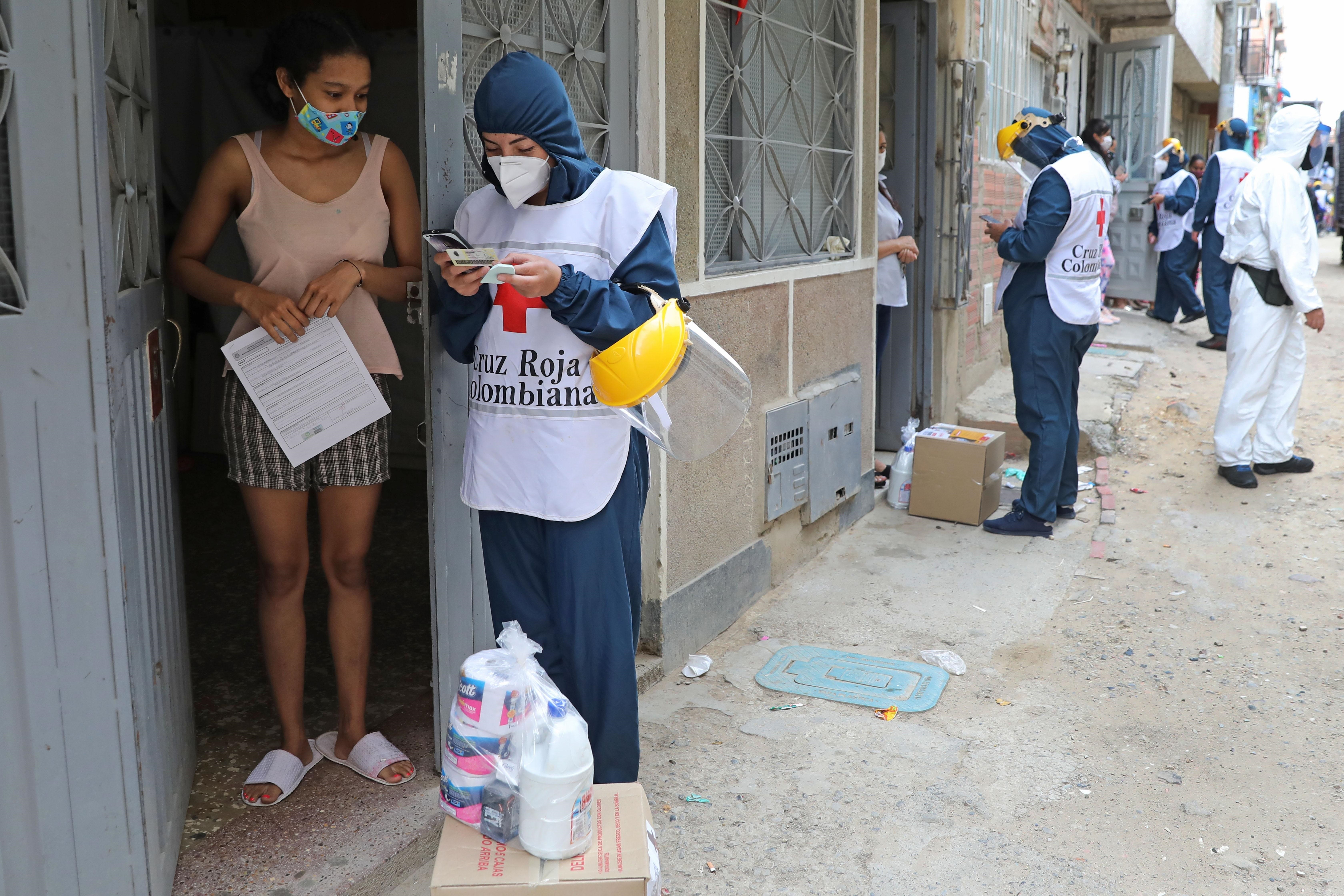 Colombia supera por primera vez los 200 muertos y 6.800 casos en un solo día