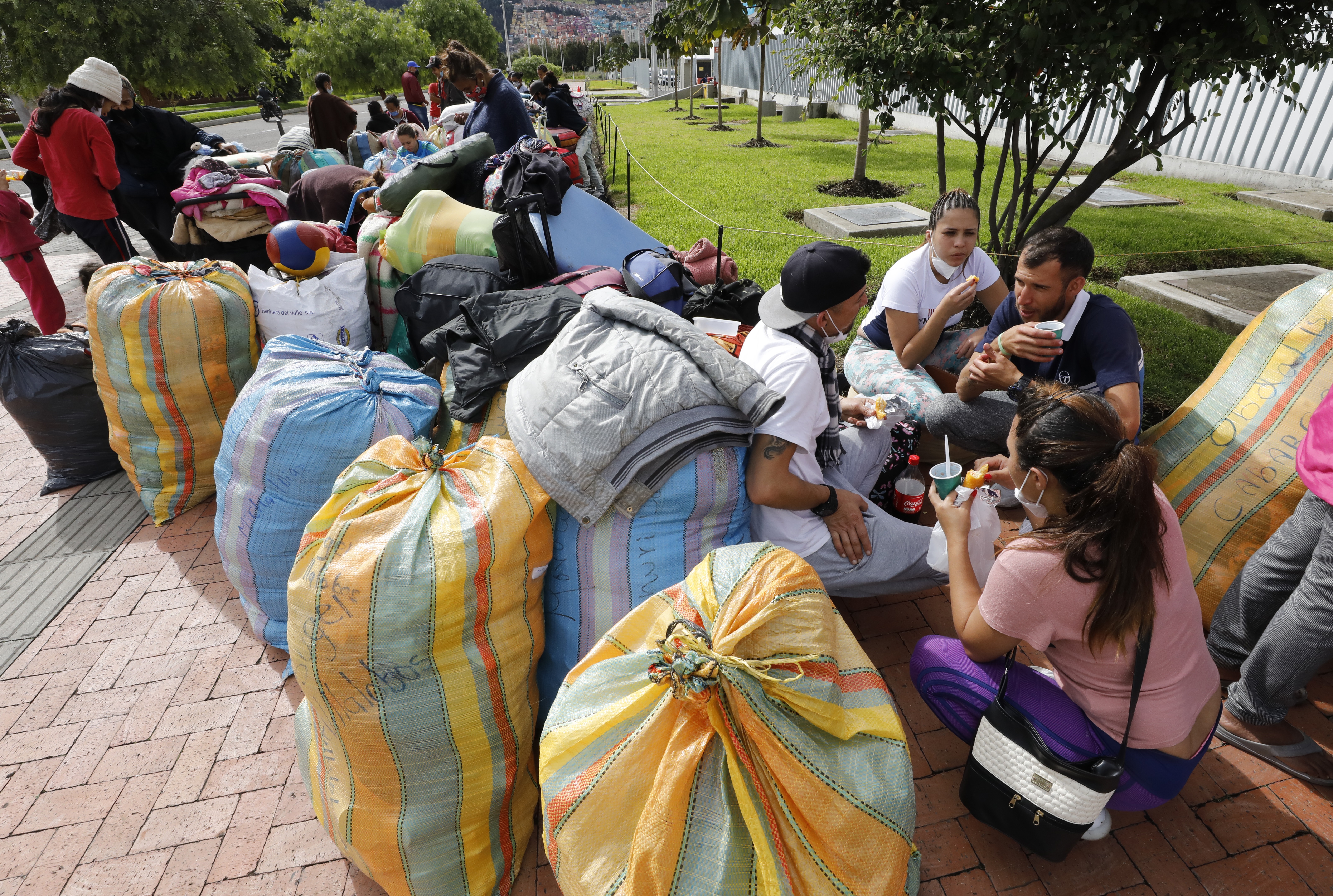 OEA: Unos 111.000 venezolanos han retornado a su país desde Colombia y Brasil