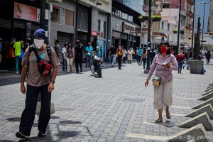 Venezuela: Expertos advierten que la flexibilización no significa el fin de la pandemia