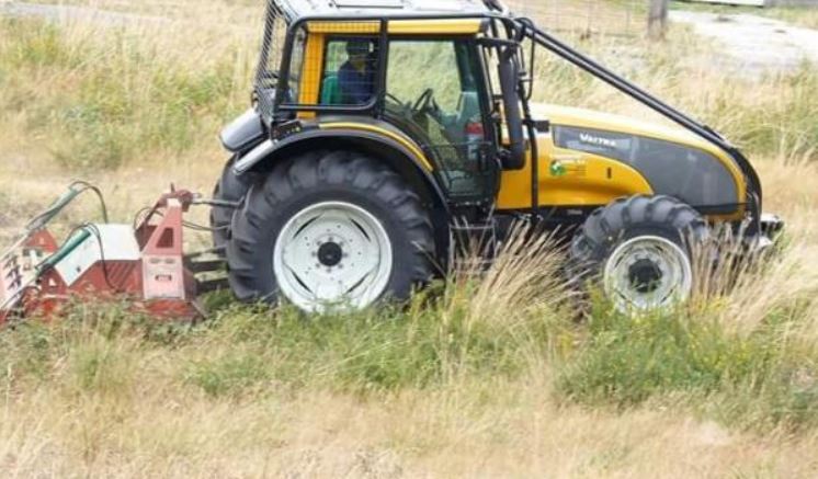 Murió una niña de dos años tras ser arrollada por el tractor que conducía su padre