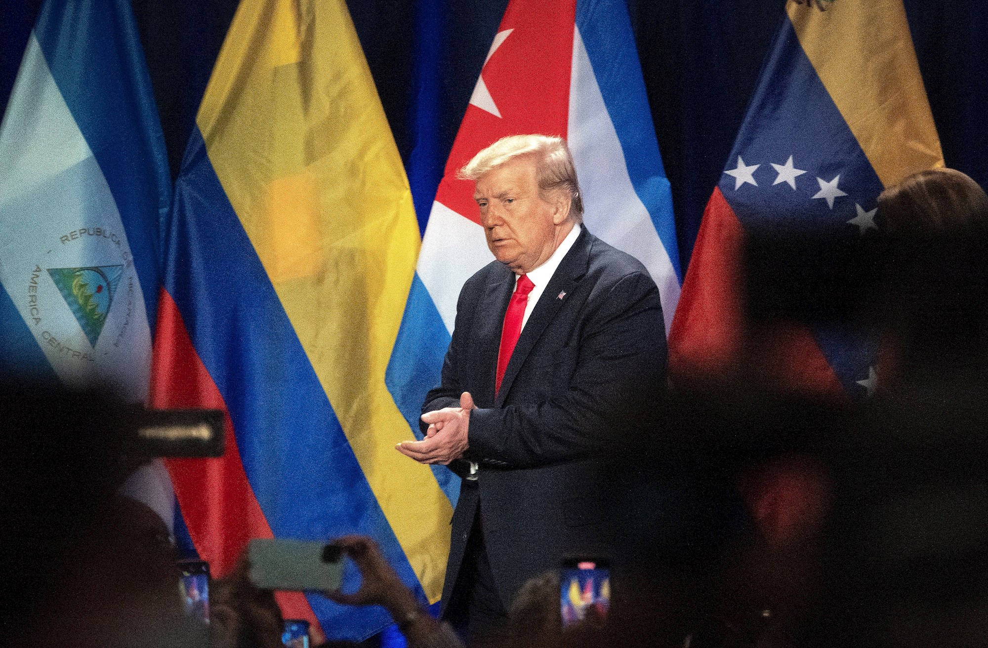 Trump: Venezuela quiere hablar con nosotros, pero tiene que esperar hasta después de las elecciones