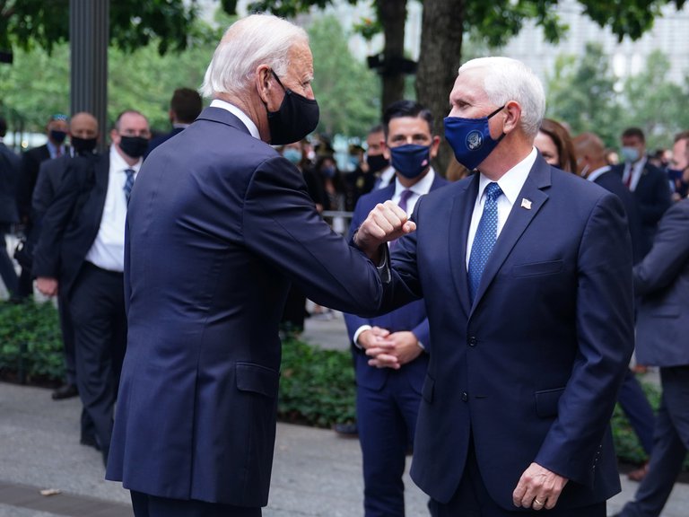 Joe Biden y Mike Pence homenajearon juntos a las víctimas de los atentados del #11Sep en EEUU