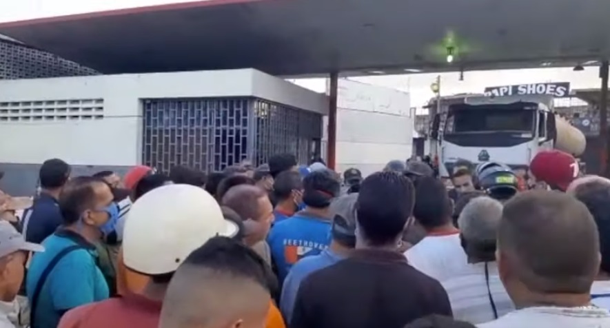 Testigo Directo: Venezuela, el suplicio de un país sin gasolina (VIDEO)