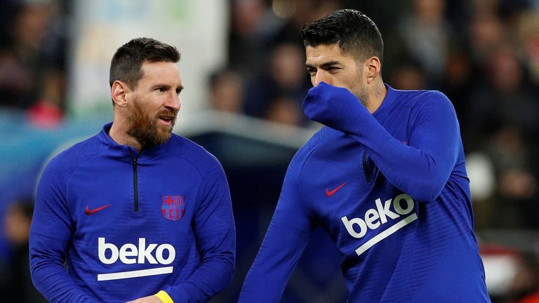 Luis Suárez rompió el silencio tras la filtración del presunto contrato de su amigo, Leo Messi