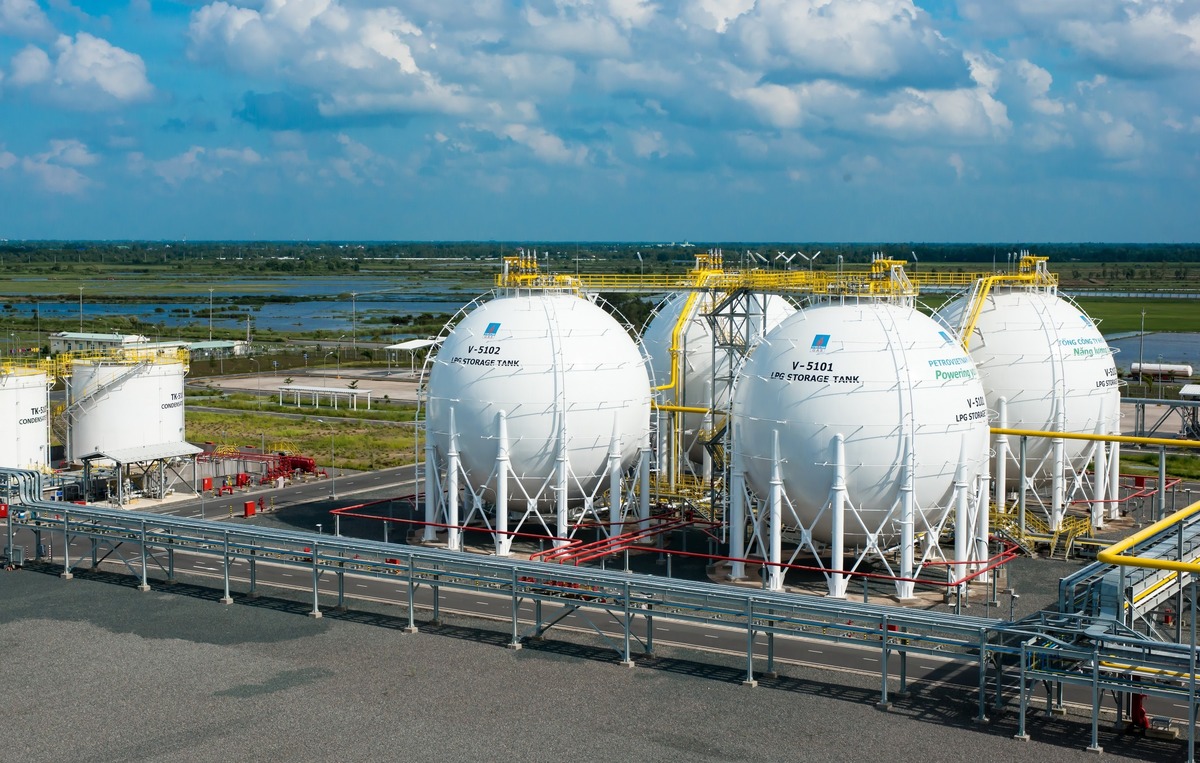 La estadounidense AES y PetroVietnam firmarán un acuerdo de GNL por USD 2.800 millones